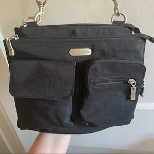 Baggallini Crossbody Travel Bag in Black